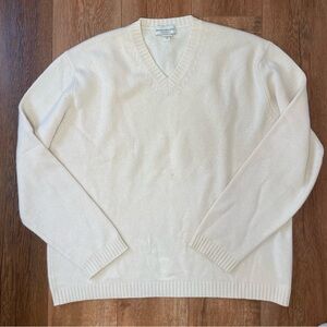 Banana Republic cashmere Men's ivory V-Neck Sweater (unisex)